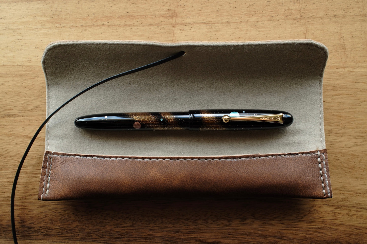 Fountain Pen Handmade Leather Roll Case